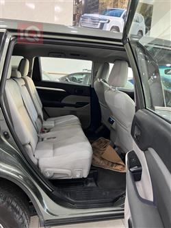 تۆیۆتا هایلاندەر